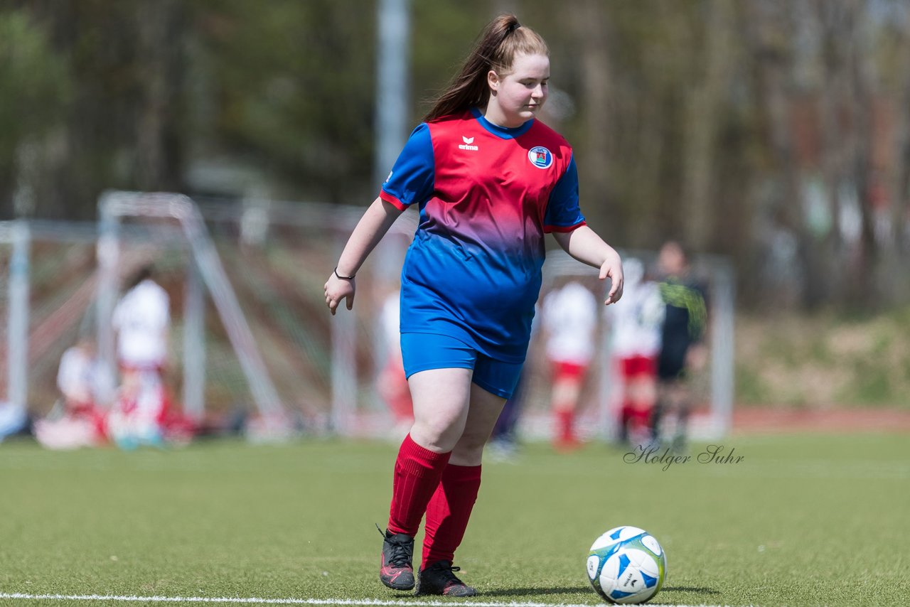 Bild 64 - wCJ Walddoerfer 2 - VfL Pinneberg 2 : Ergebnis: 7:0